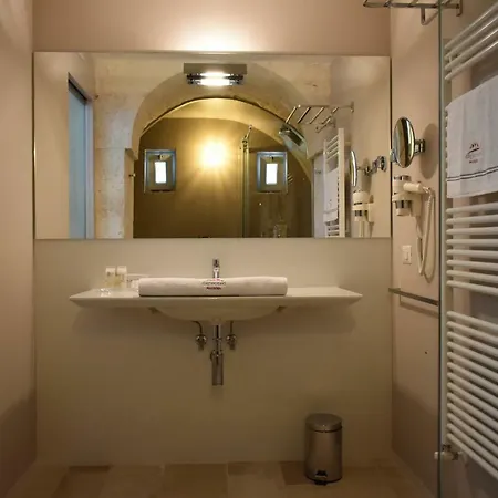 Masseria Grofoleo Hotel 4*