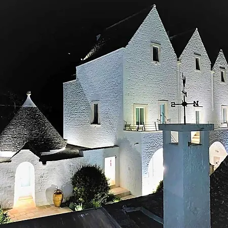 Masseria Grofoleo 4*