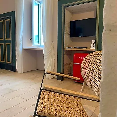 Hotel Masseria Grofoleo 4*
