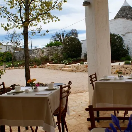 Hotel Masseria Grofoleo 4*