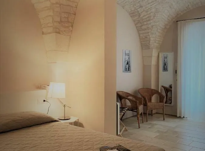 Masseria Grofoleo 洛科罗通多